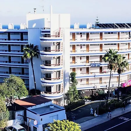 Tamaran Apartment
