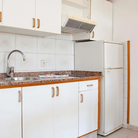 Tamaran Apartment *